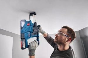 BOSCH GBH 185-LI Toz Emmeli Akülü Kırıcı Delici (Tozsuz Beton Delim İçin)