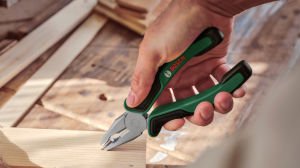 BOSCH Universal 17 Parça Alet Seti (1600A02BY5)