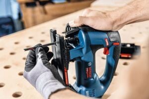 BOSCH EXPERT EXST 18V-155 B Akülü Dekupaj (Akü ve Şarj Aleti Hariç)