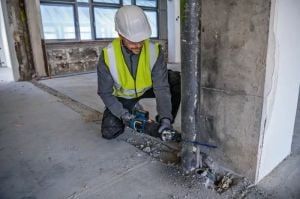 BOSCH GSA 185-LI 18 Volt Akülü Tilki Kuyruğu (Akü-Şarj Aleti Hariç)