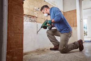 BOSCH UniversalHammer 18V Akülü Kırıcı Delici (Akü ve Şarj Aleti Hariç)