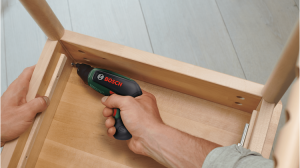 BOSCH IXO 8 Şarjlı Vidalama 4 Volt (Çift Kafa Setli)