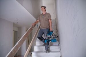 BOSCH GCM 305-216 D Kızaklı Gönye Kesme Makinası