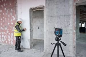 BOSCH GLL 20-22 G Yeşil Lazer Terazi Mıknatıslı ve Tripod Sehpalı Çapraz Çizgili