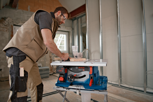BOSCH GTS 18V-216 Akülü Tezgah Tip Yatay Daire Testere 18 Volt 216 mm (Akü ve Şarj Aleti Hariç)