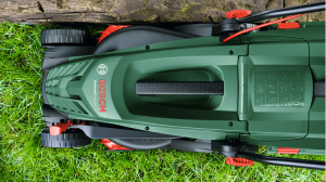 BOSCH Universal Rotak 34-405 Elektrikli Çim Biçme Makinası 34 Cm Bıçaklı 1300 Watt