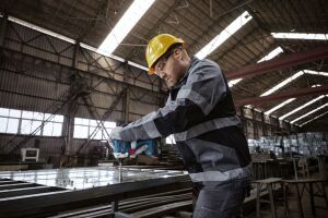 BOSCH GDR 18V-215 Şarjlı Torklu Vidalama (Akü ve Şarj Aleti Hariç)