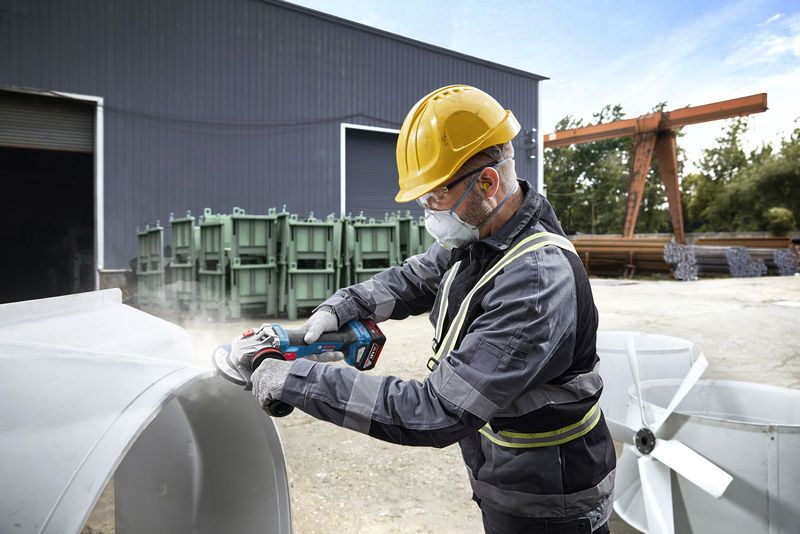 BOSCH GWS 18V-11 Akülü Avuç Taşlama Makinası 18 Volt (Akü ve Şarj Aleti Hariç)
