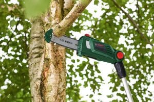 BOSCH UniversalChainPole 18 Teleskopik Zincirli Budama Testeresi (Akü ve Şarj Aleti Hariç)