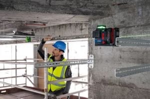 BOSCH EXPERT EXLL 18V-120-33 CG Akülü Yeşil Lazer Terazi 3x360 Derece (Akü ve Şarj Aleti Hariç)