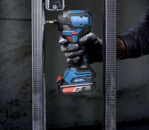 DONG CHENG CDCPL208 Şarjlı Torklu Vidalama 20 Volt 208 Nm 2 Amper Çift Akülü