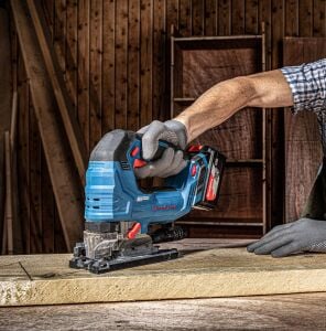 DONG CHENG DCMQ85 Çift Akülü Şarjlı Dekupaj Testere 20 Volt 4 Amper Çift Akülü