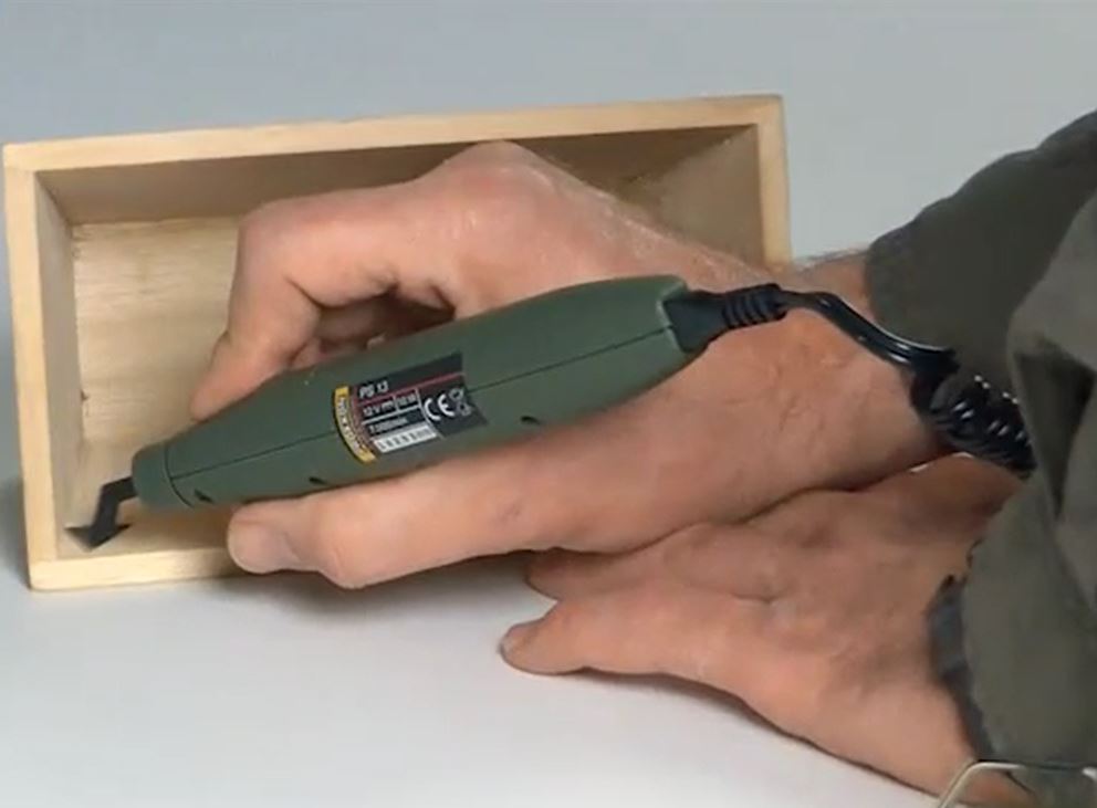 PROXXON PS13 Kalem Tip Zımpara Makinesi 12 Volt 28594 (Adaptör
