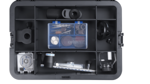 DREMEL 8250 Hobi Akülü Gravür Seti 12 Volt Çift Akü 65 Parça