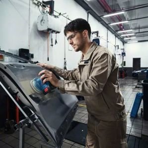 BOSCH GEX 185-LI Akülü Eksantrik Zımpara Makinası 18 Volt (Akü ve Şarj Aleti Hariç)