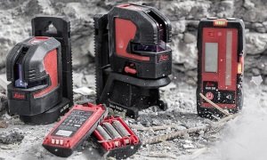 LEICA LINO L2G Çapraz Çizgili Şarjlı Yeşil Lazer Terazi