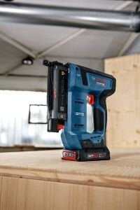 BOSCH GNH 18V-35 Akülü Marangoz Tip Çivi Tabancası (Akü ve Şarj Aleti Hariç)