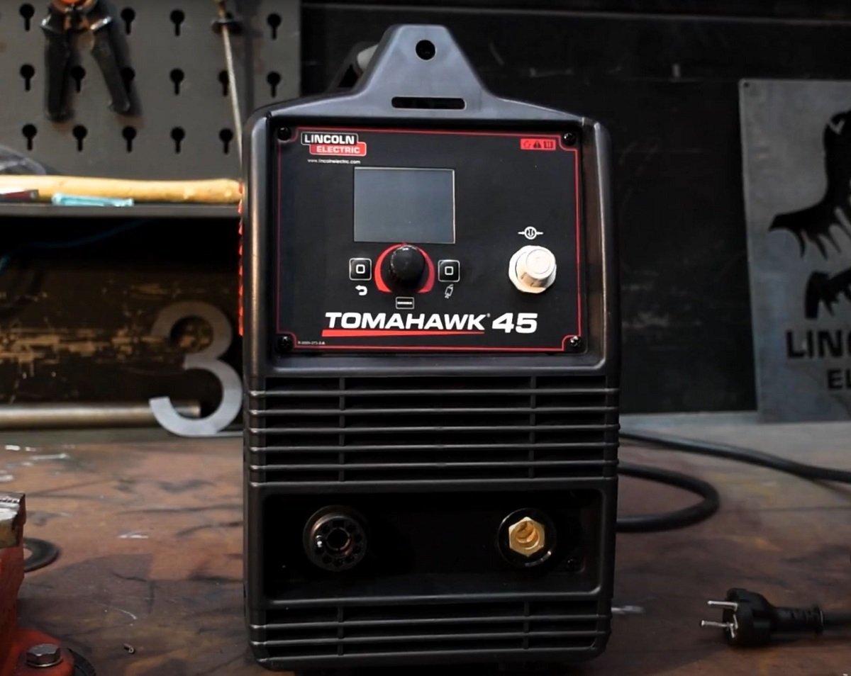 Lincoln Electric Tomahawk 45 Plazma Kesme Makinası 220 Volt