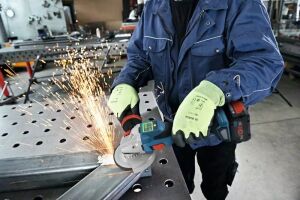 BOSCH GWS 18V-15 S Akülü Avuç Taşlama 18 Volt (Akü ve Şarj Aleti Hariç)