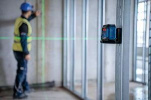 BOSCH GLL 12-22 G Akülü Çapraz Çizgili Yeşil Lazer Terazi