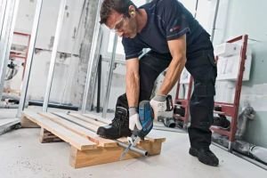 BOSCH GSA 18 V-LI C Akülü Tilki Kuyruğu Testere 18 Volt (Tek Akülü)