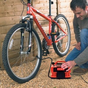 KOBB KB300 Dijital Göstergeli Hava Pompası 160 Psi 12V-220V
