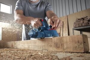 BOSCH GHO 16-82 El Planya Makinası 600 Watt