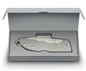 VICTORINOX 0.9415.D26 Evoke Alox Çakı Gümüş
