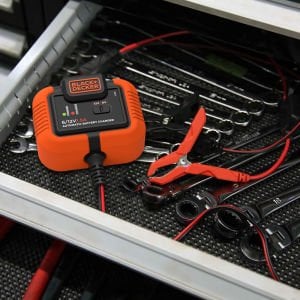 BLACK+DECKER BXA21 Akıllı Akü Şarj ve Bakım Aleti 72A