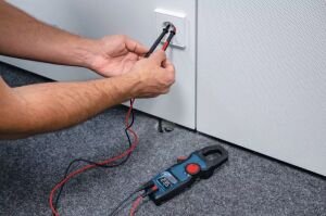 BOSCH GMC 600-15 Dijital Pensampermetre ve Multimetre Elektrik Ölçüm Aleti